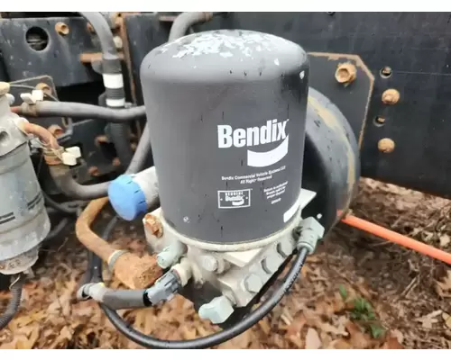 Air Dryer Isuzu FTR Complete Recycling Group LLC