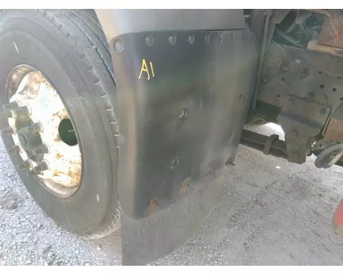 Fender Extension ISUZU FTR LKQ Thompson Motors - Wykoff