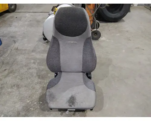 Seat, Front ISUZU FTR LKQ Thompson Motors - Wykoff