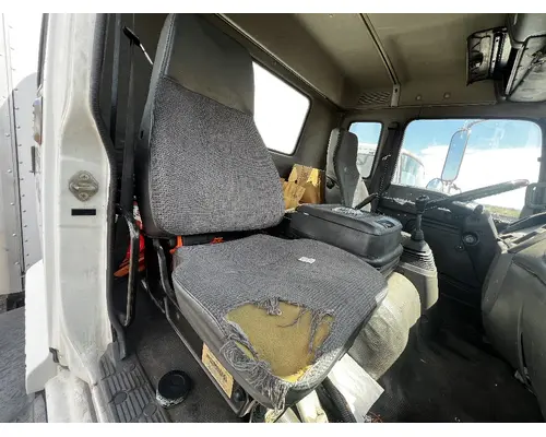 Seat, Front ISUZU FTR DTI Trucks