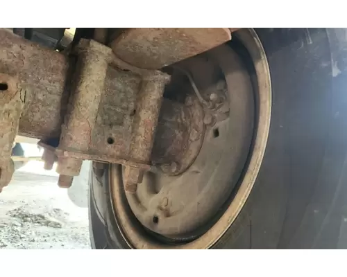 Isuzu G-73 Axle Assembly, Rear