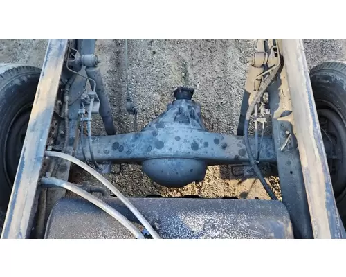 Isuzu G-73 Axle Assembly, Rear