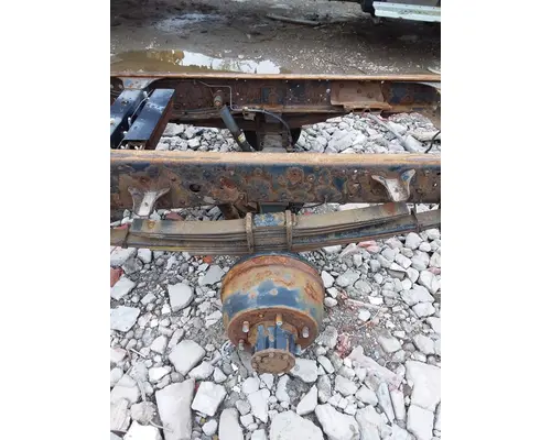 Isuzu G-73 Rears (Rear)