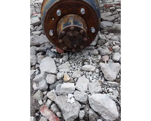 Isuzu G-73 Rears (Rear)