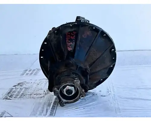 Isuzu G-73 Rears (Rear)