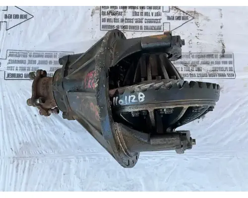 Isuzu G-73 Rears (Rear)