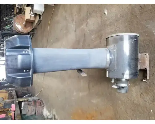 Isuzu NPR HD Air Cleaner