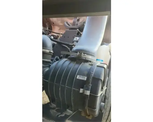Isuzu NPR HD Air Cleaner