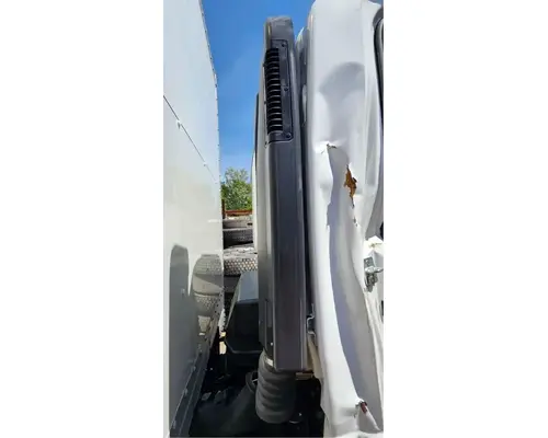 Isuzu NPR HD Air Cleaner