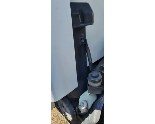 Isuzu NPR HD Air Cleaner