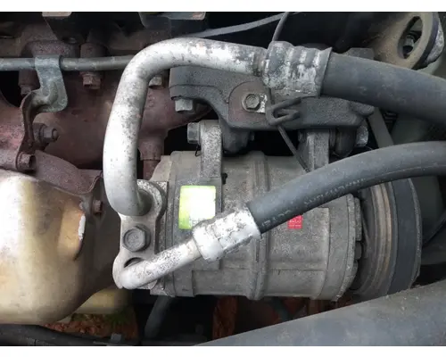 Isuzu NPR-HD Air Conditioner Compressor