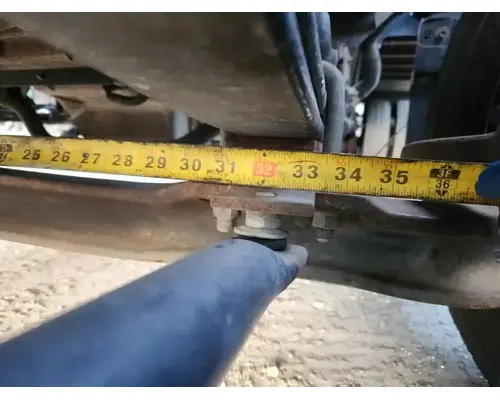 Isuzu NPR HD Axle Assy, Fr (4WD)
