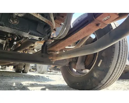 Isuzu NPR HD Axle Assy, Fr (4WD)