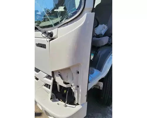 Isuzu NPR HD Cowl