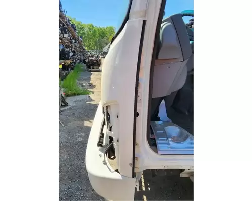 Isuzu NPR HD Cowl