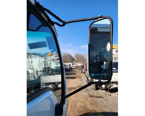 Isuzu NPR HD Mirror (Side View)