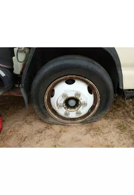 Isuzu NPR-HD Wheel