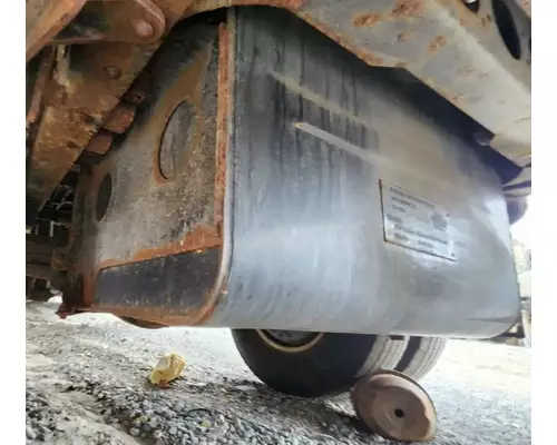 Isuzu NPR Fuel Tank