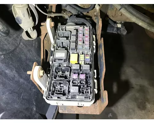 Isuzu NPR Fuse Box