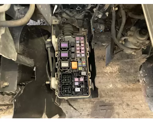 Isuzu NPR Fuse Box