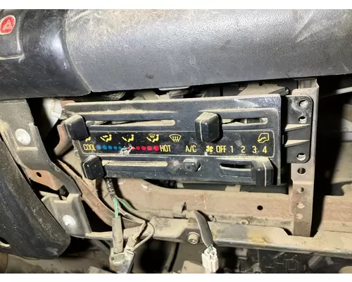 Isuzu NPR Heater & AC Temperature Control