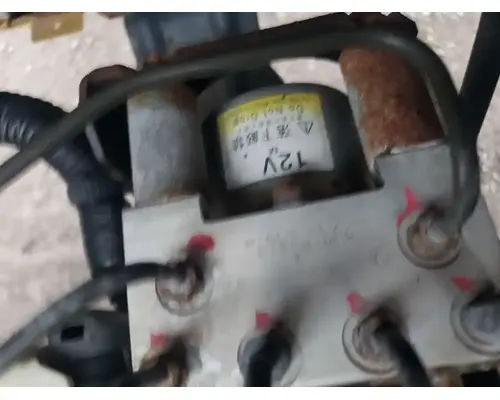Isuzu NPR Miscellaneous Parts