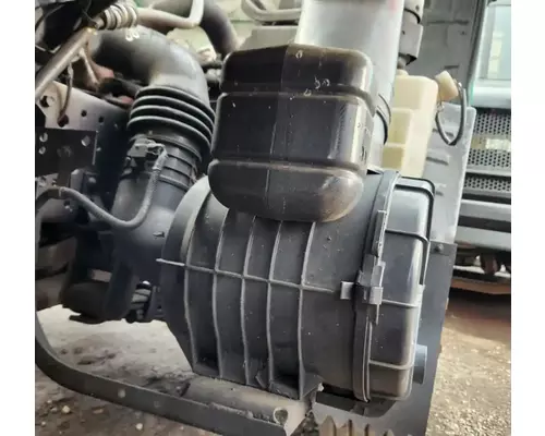 Isuzu NQR Air Cleaner