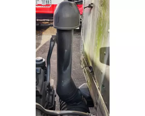 Isuzu NQR Air Cleaner