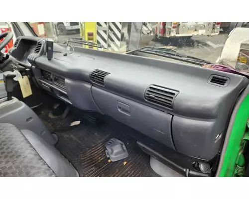 Isuzu NQR Dash Assembly