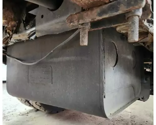 Isuzu NQR Fuel Tank
