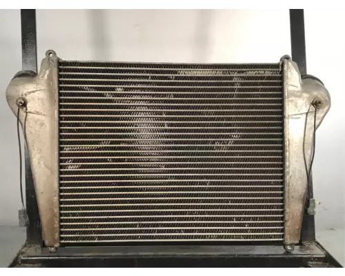 Isuzu NQR Intercooler