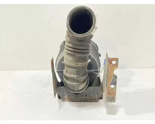 Isuzu NRR Air Cleaner