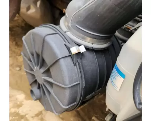 Isuzu NRR Air Cleaner