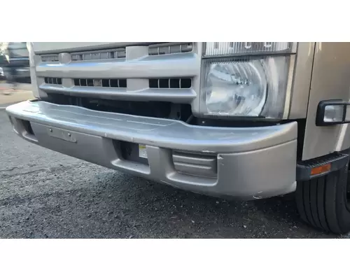 Isuzu NRR Bumper Assembly, Front