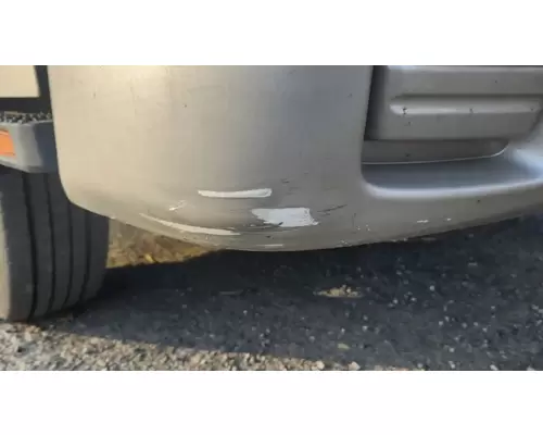 Isuzu NRR Bumper Assembly, Front