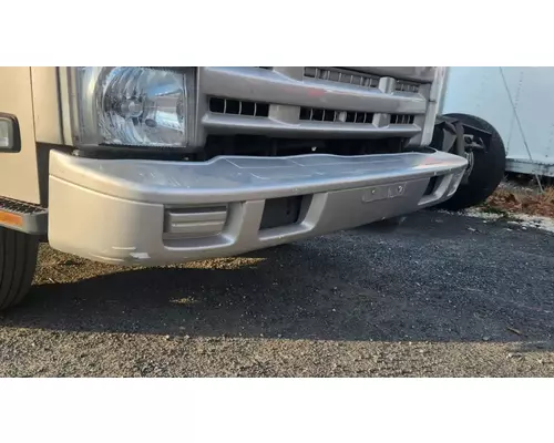 Isuzu NRR Bumper Assembly, Front