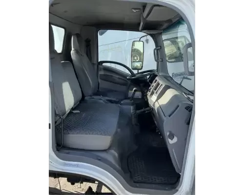 Isuzu NRR Cab