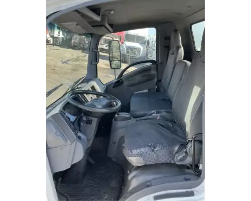 Isuzu NRR Cab