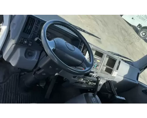 Isuzu NRR Cab