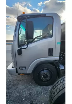 Isuzu NRR Cab