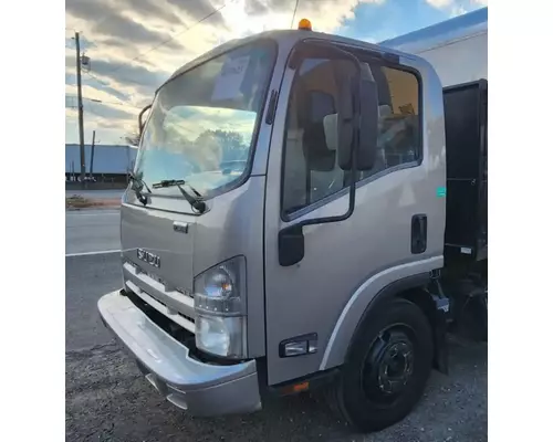 Isuzu NRR Cab
