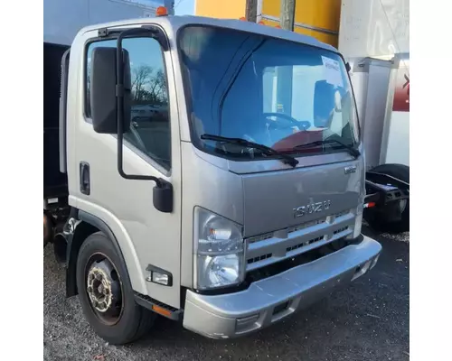 Isuzu NRR Cab