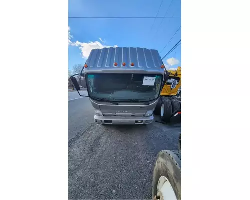 Isuzu NRR Cab