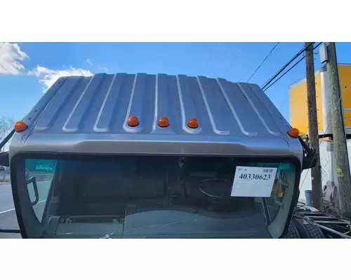 Isuzu NRR Cab