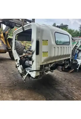 Isuzu NRR Cab