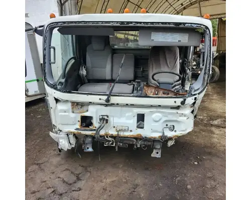 Isuzu NRR Cab