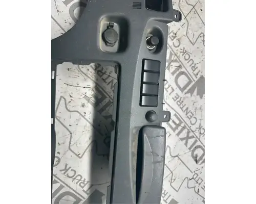 Isuzu NRR Dash Assembly