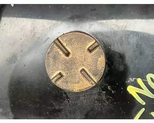 Isuzu NRR Fuel Tank
