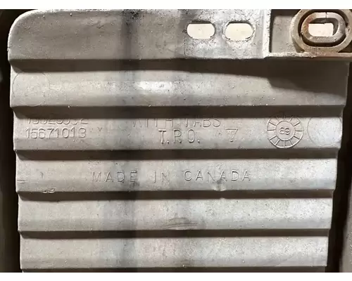Isuzu NRR Grille