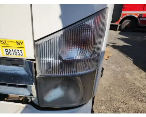 Isuzu NRR Headlamp Assembly